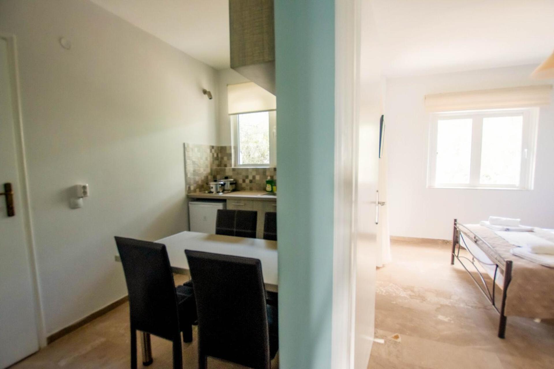 טולון Akrotopi Apartments & Studios מראה חיצוני תמונה