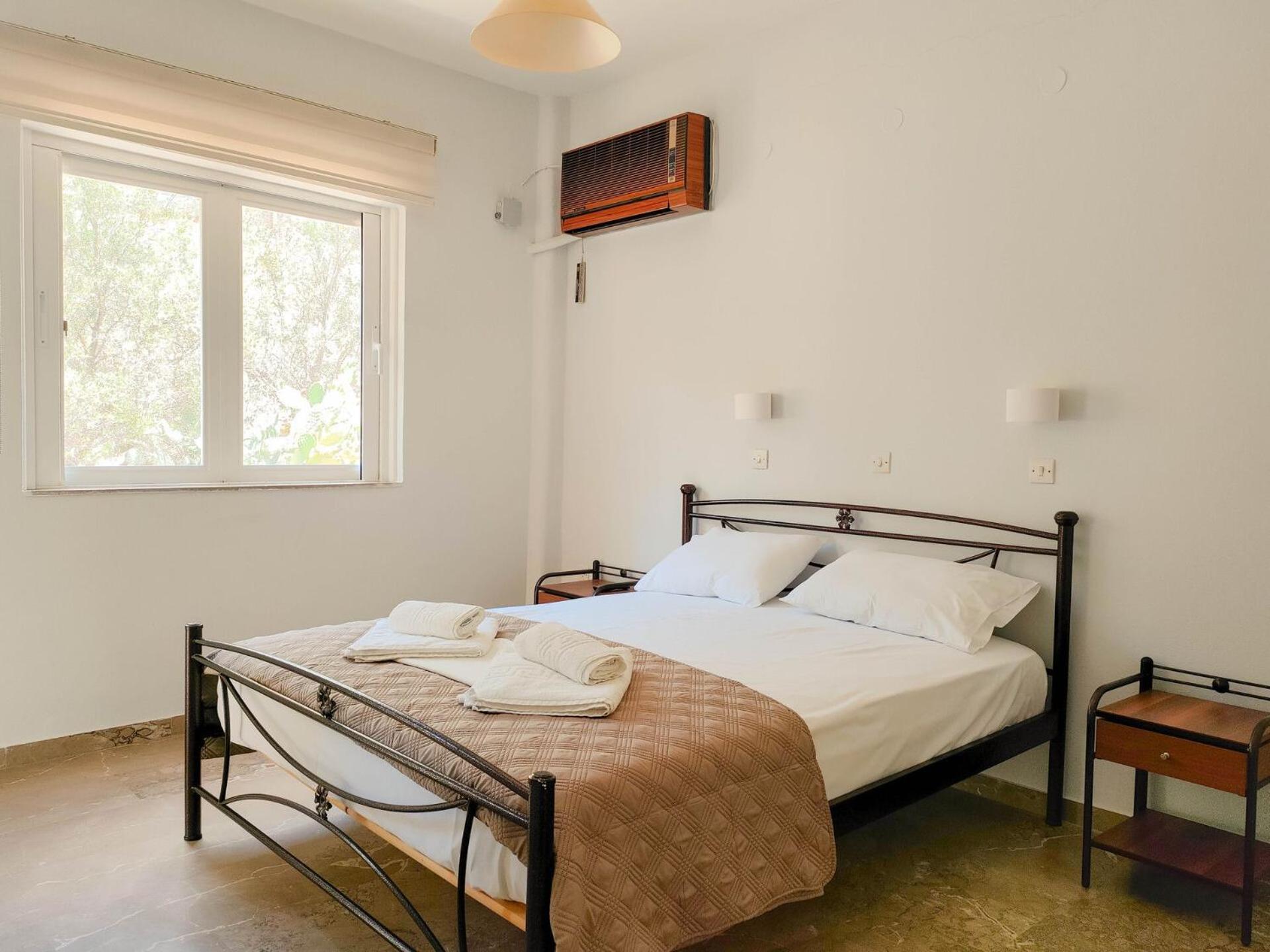טולון Akrotopi Apartments & Studios מראה חיצוני תמונה
