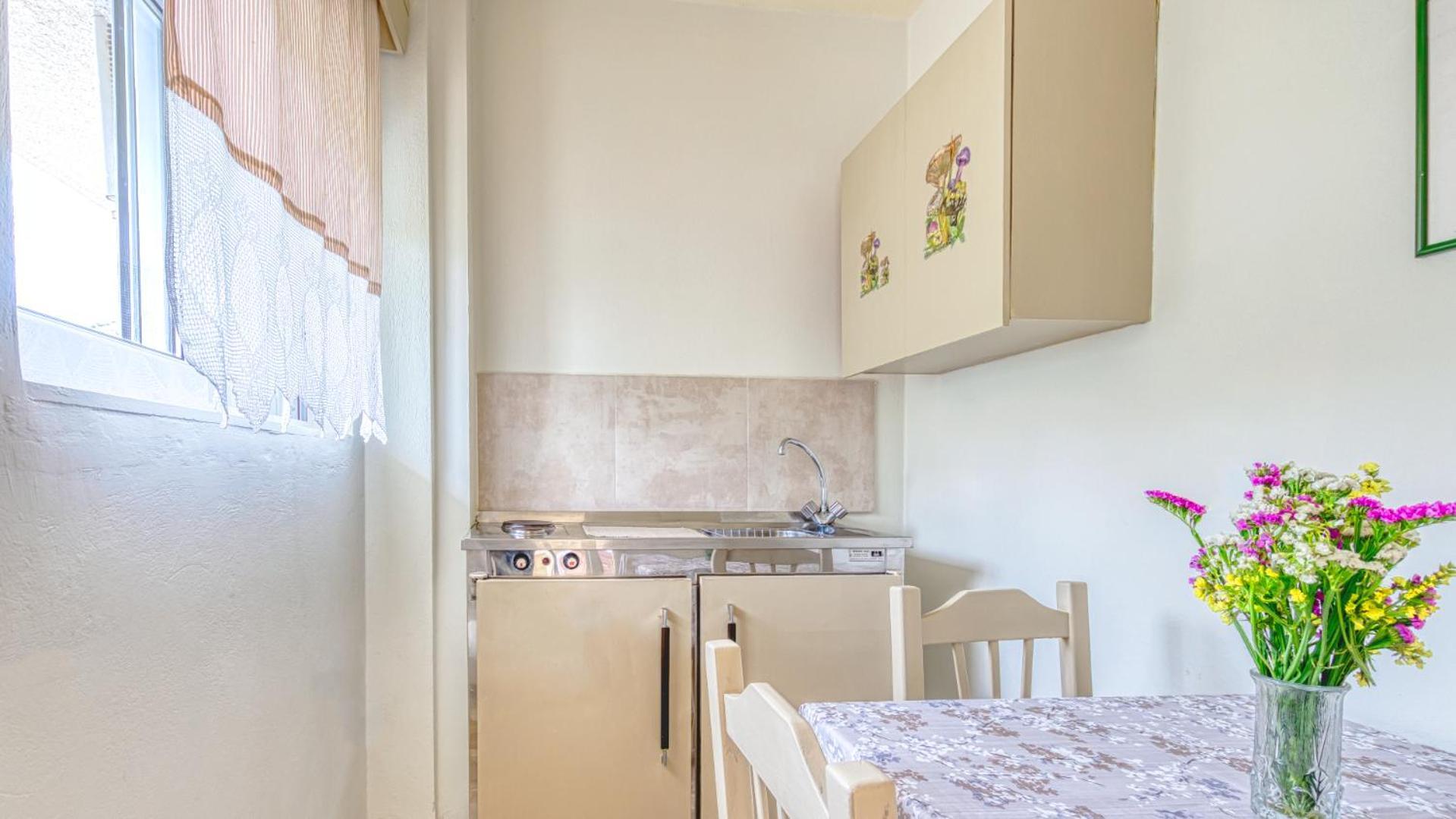 טולון Akrotopi Apartments & Studios מראה חיצוני תמונה