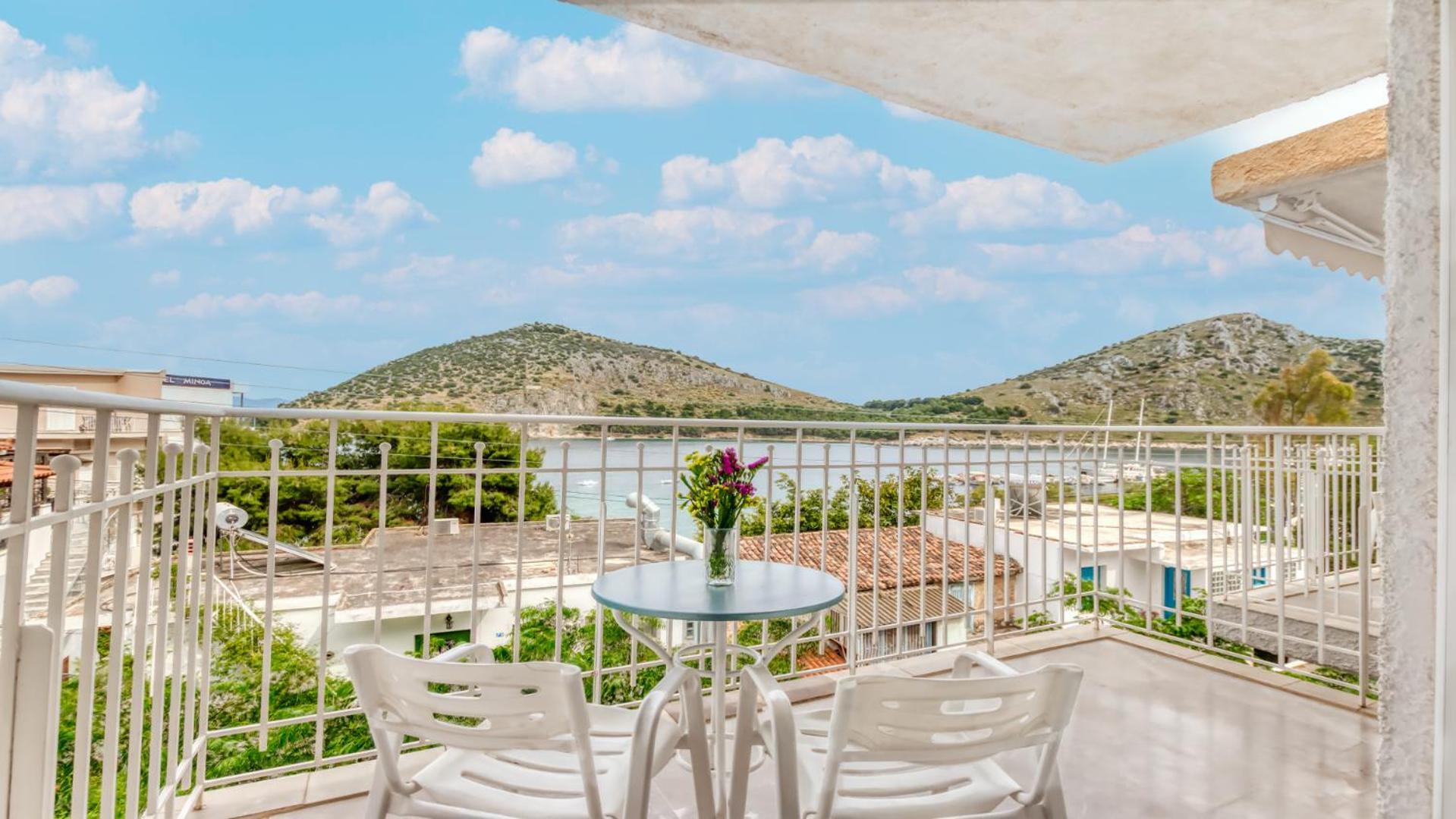 טולון Akrotopi Apartments & Studios מראה חיצוני תמונה