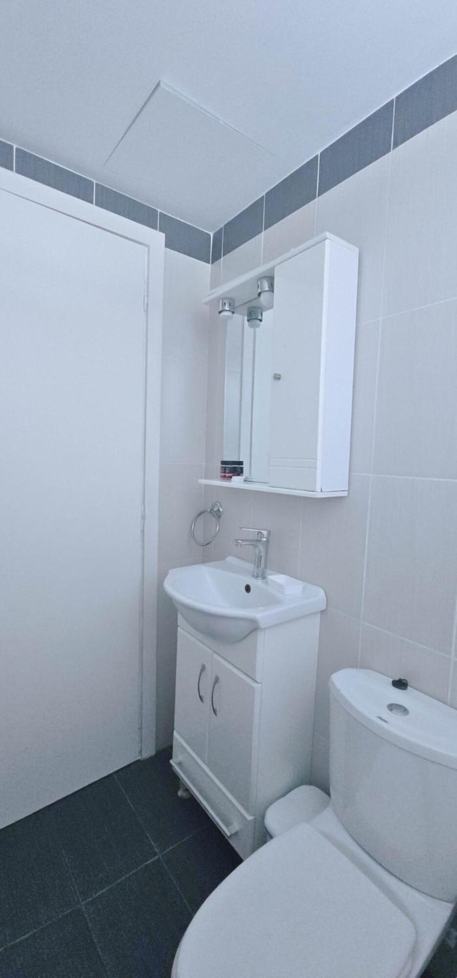 טולון Akrotopi Apartments & Studios חדר תמונה